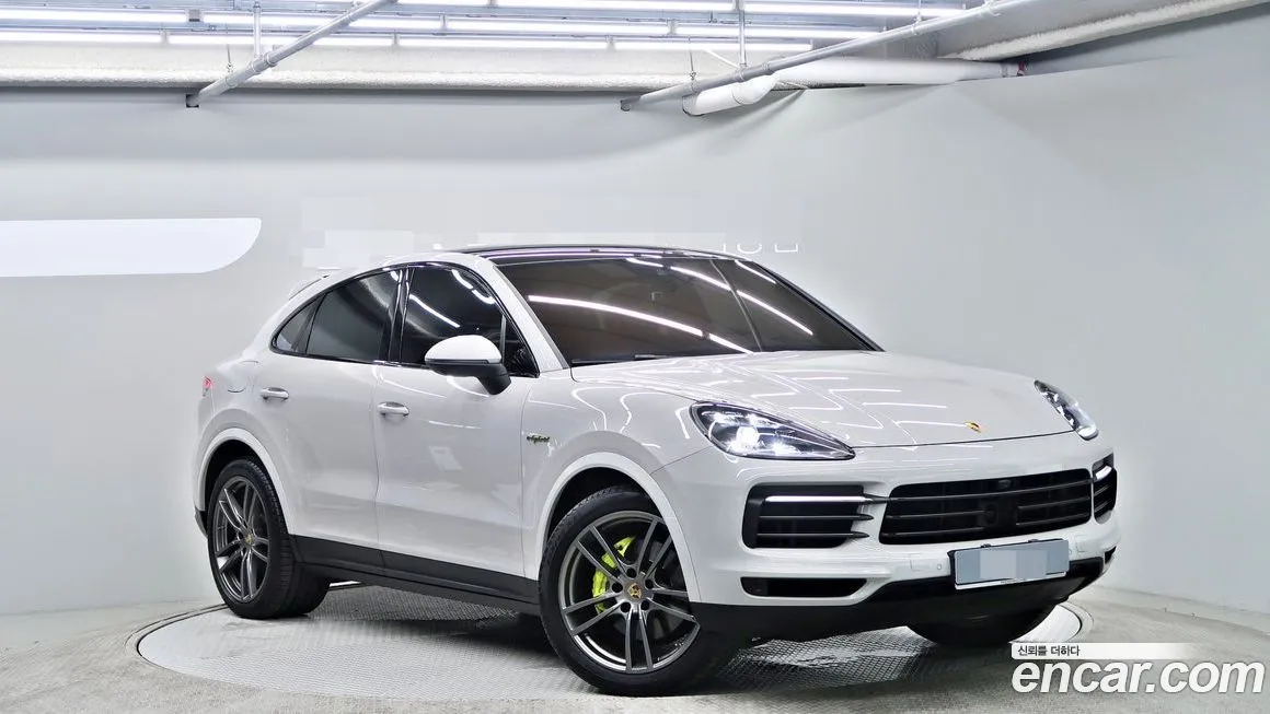 Porsche Cayenne — фото 3