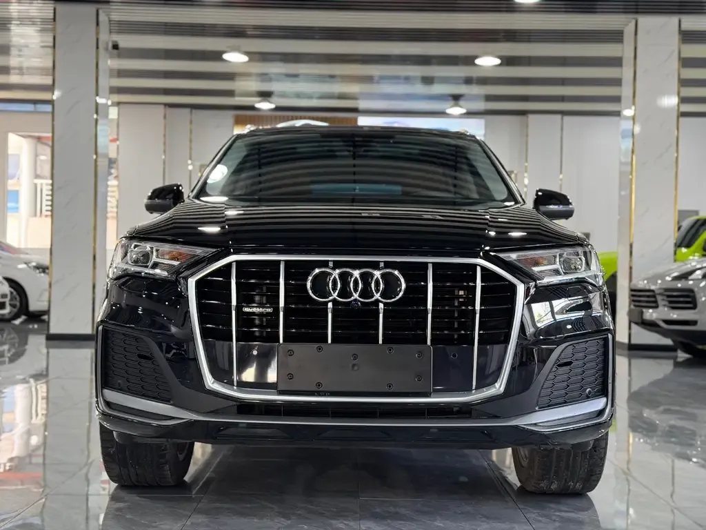 Audi Q7 — фото 2