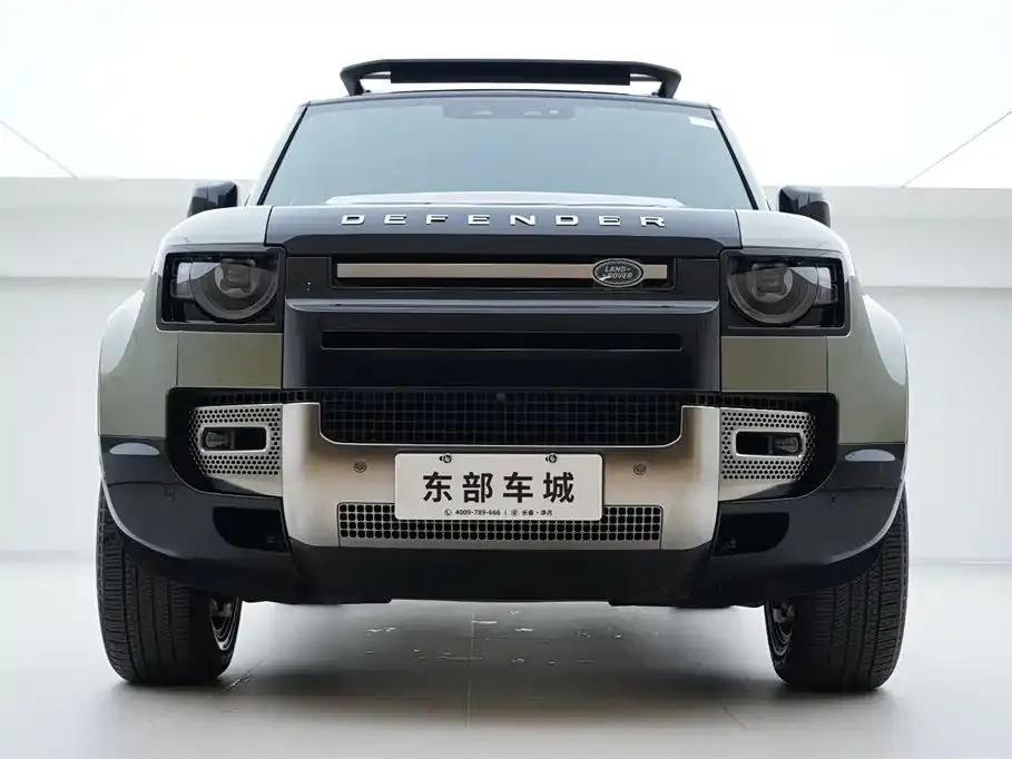 Land Rover Defender — фото 2