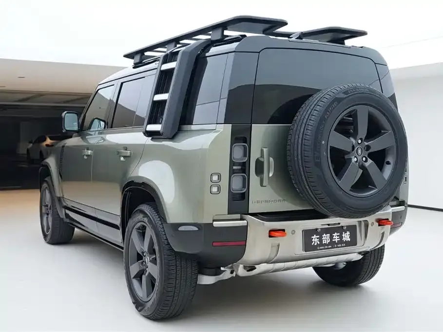 Land Rover Defender — фото 5