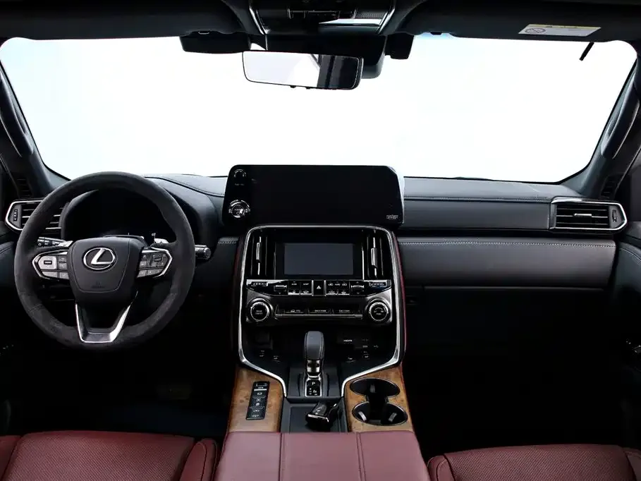 Lexus LX — фото 5