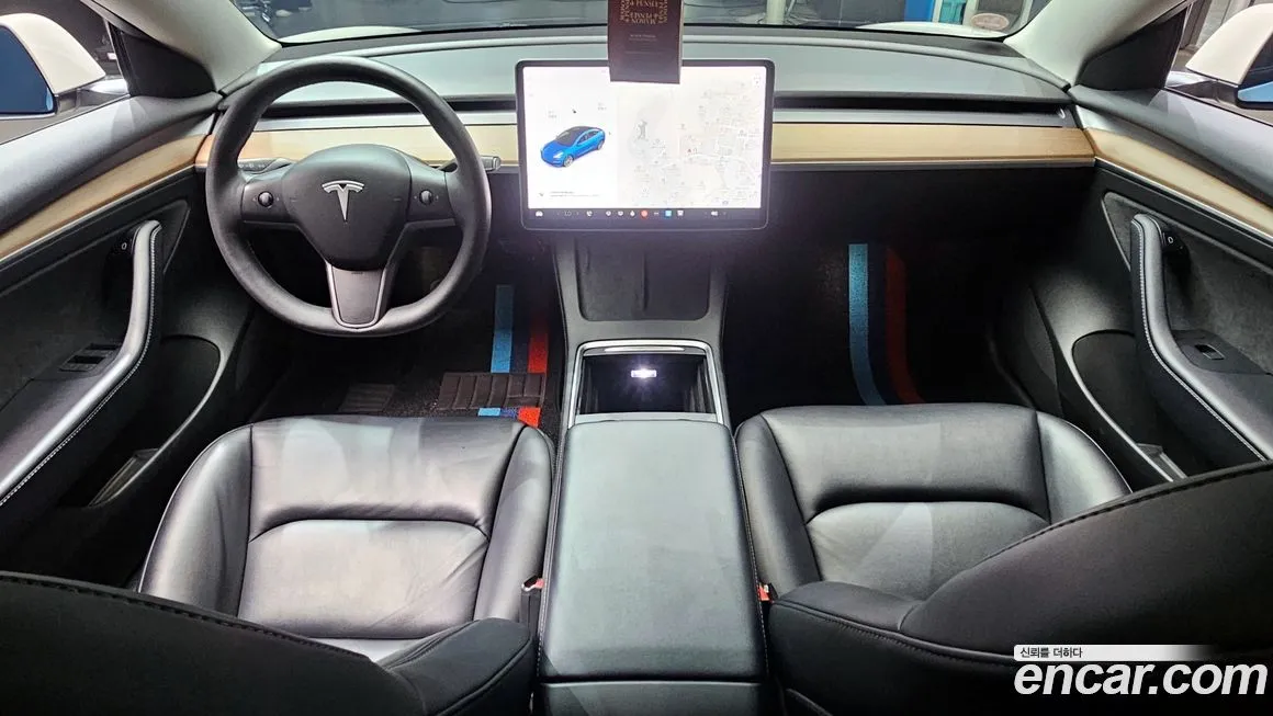 Tesla Model 3 — фото 7