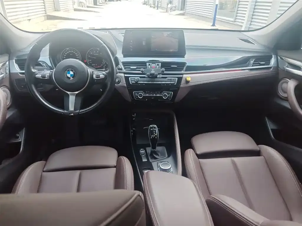 BMW X2 — фото 10