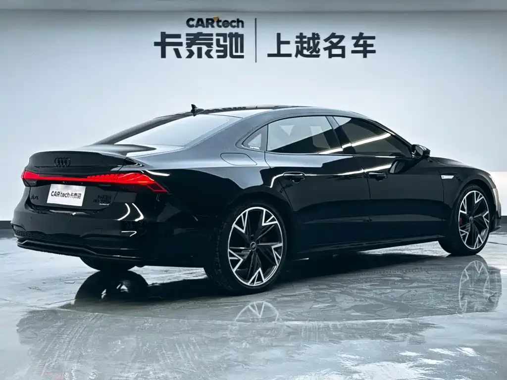 Audi A7L — фото 4