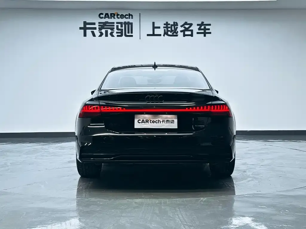 Audi A7L — фото 5