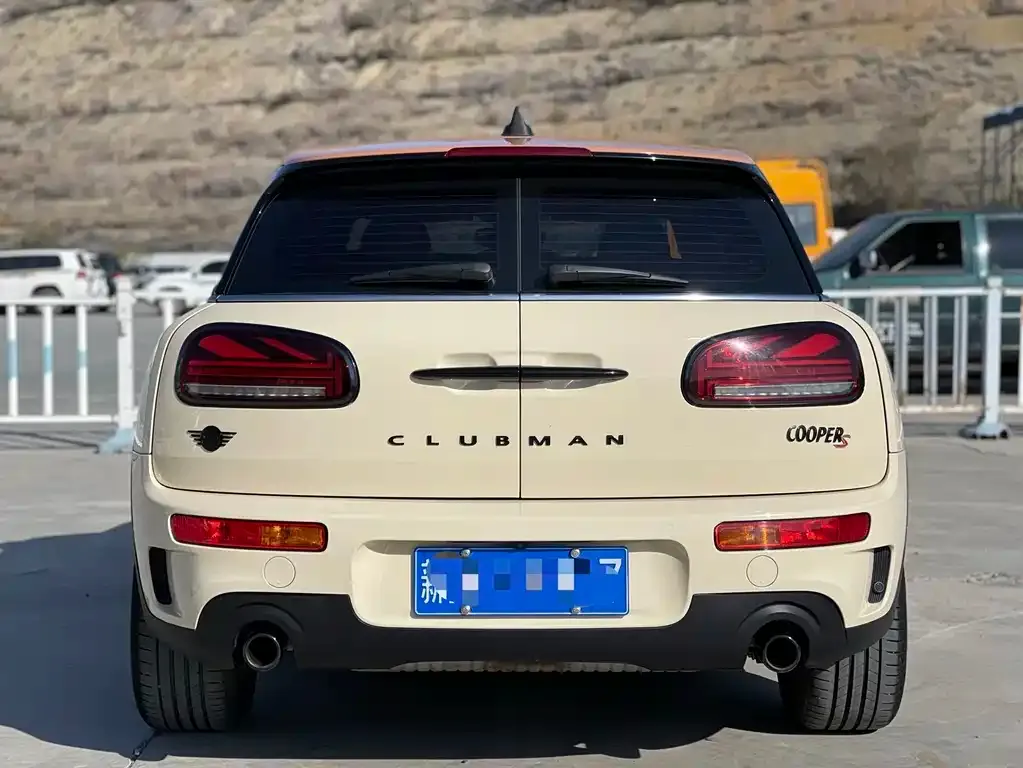 MINI Clubman — фото 5