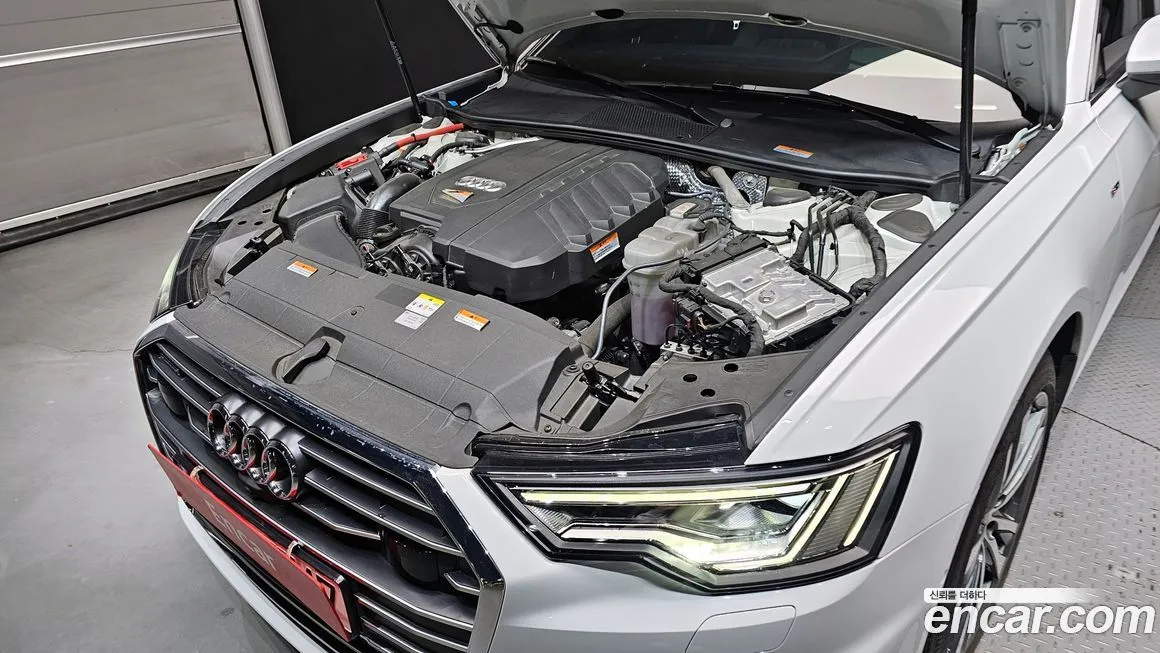 Audi A6 — фото 6