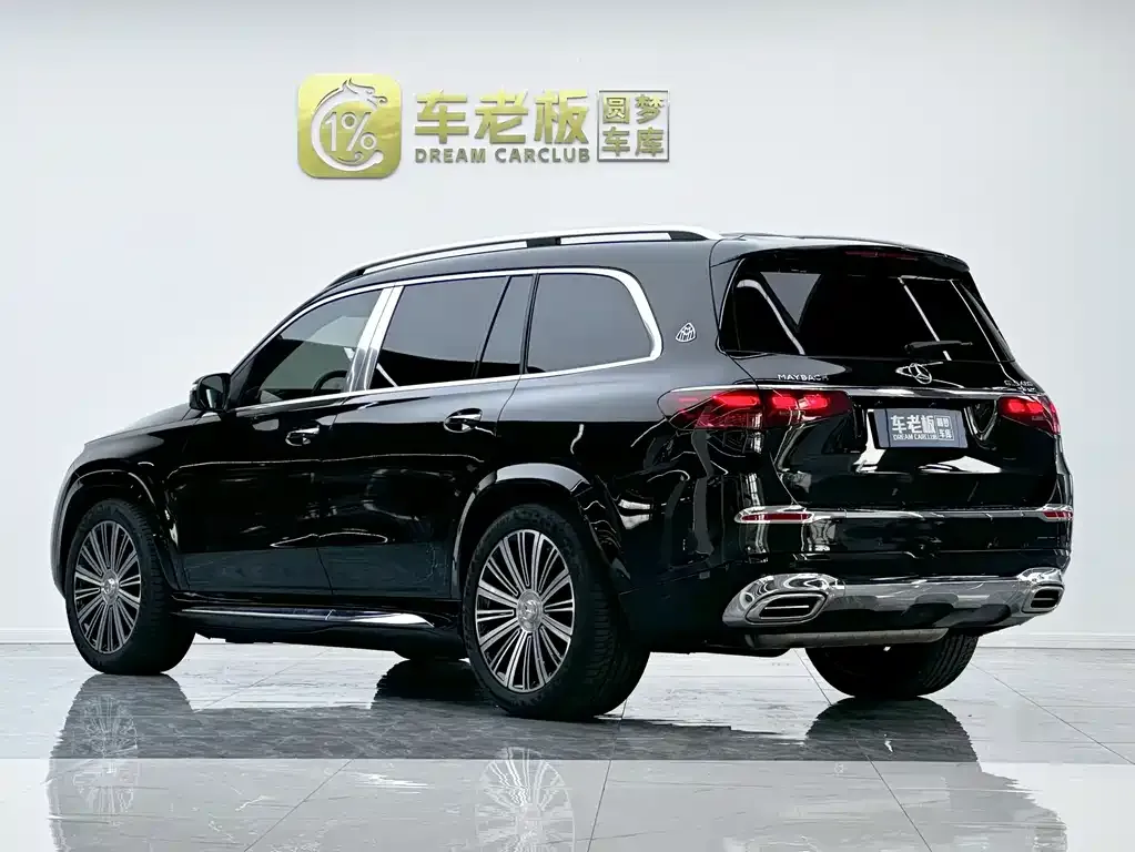 Mercedes-Benz GLS — фото 6