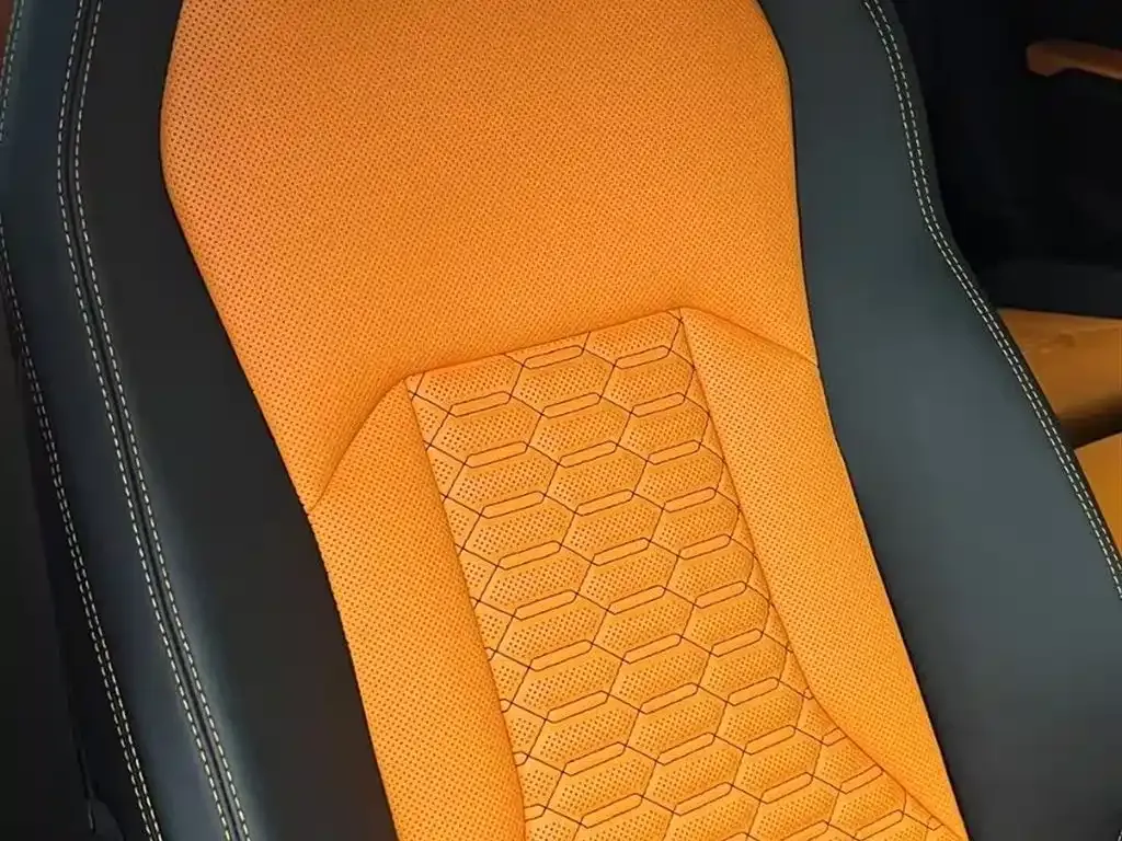 Lamborghini Urus — фото 5