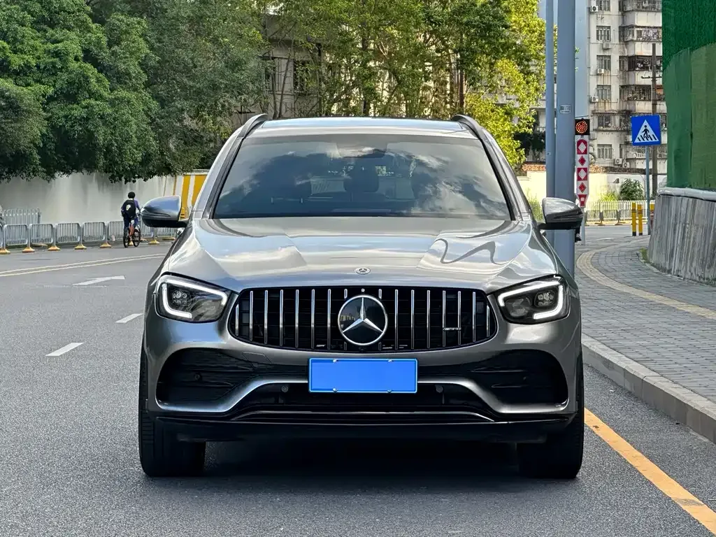 Mercedes-Benz GLC AMG — фото 2
