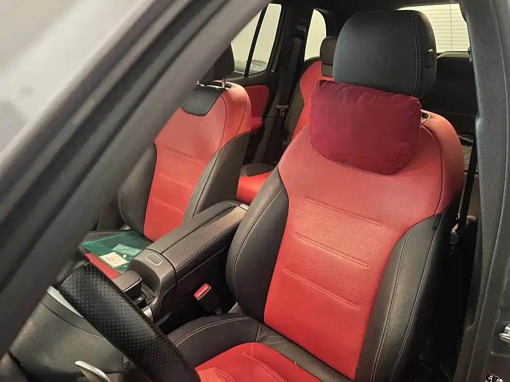 Mercedes-Benz GLB AMG — фото 4