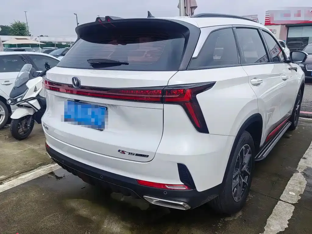Changan CS75PLUS — фото 7