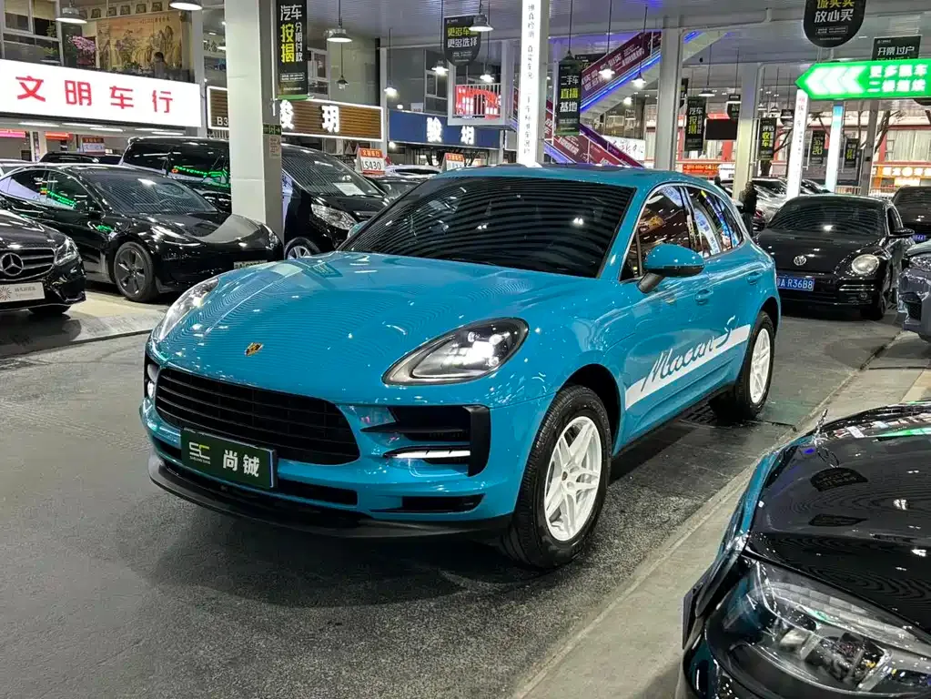 Porsche Macan — фото 1