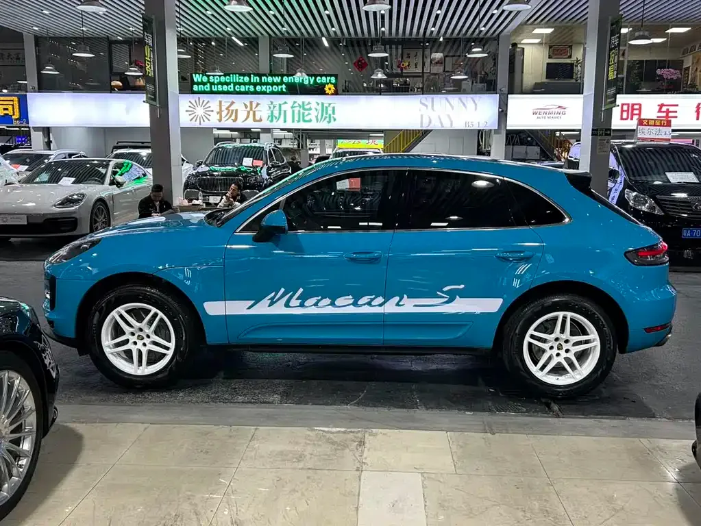 Porsche Macan — фото 8