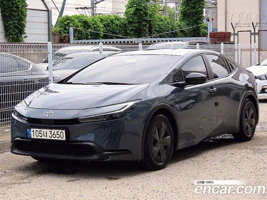 Toyota Prius — фото 2
