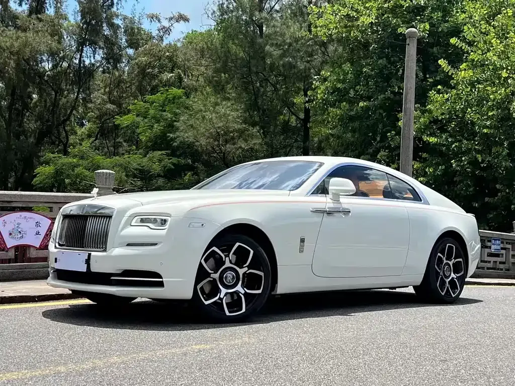 Rolls-Royce Wraith — фото 1