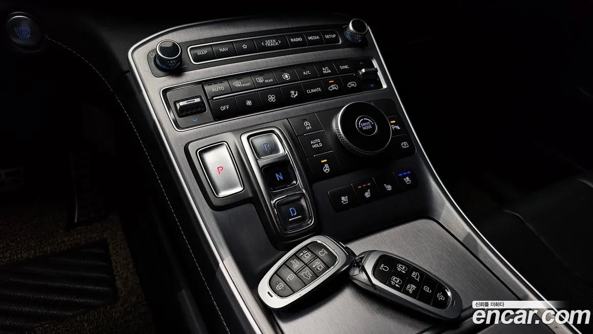 Hyundai Santafe — фото 9