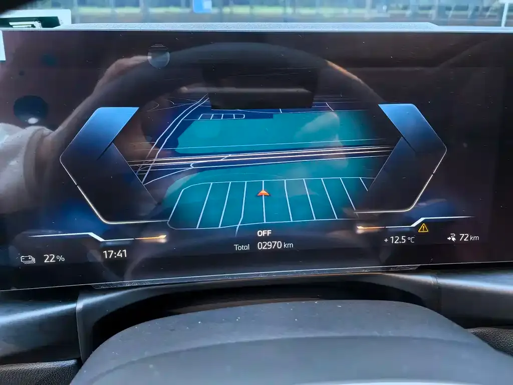BMW i3 — фото 9