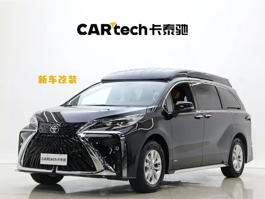 Toyota Granvia — фото 1