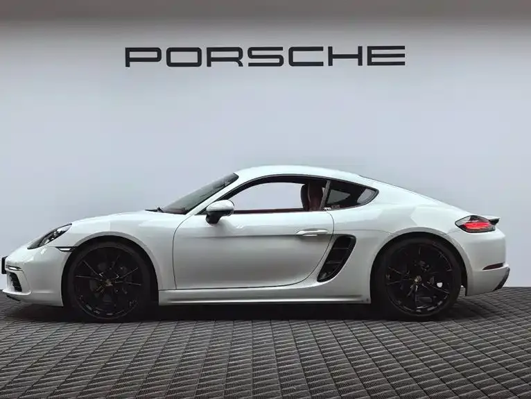 Porsche 718 — фото 4