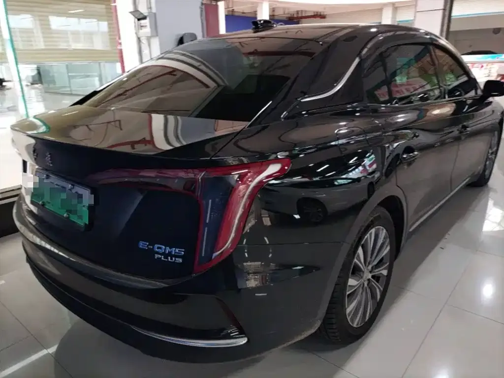 Hongqi E-QM5 — фото 6