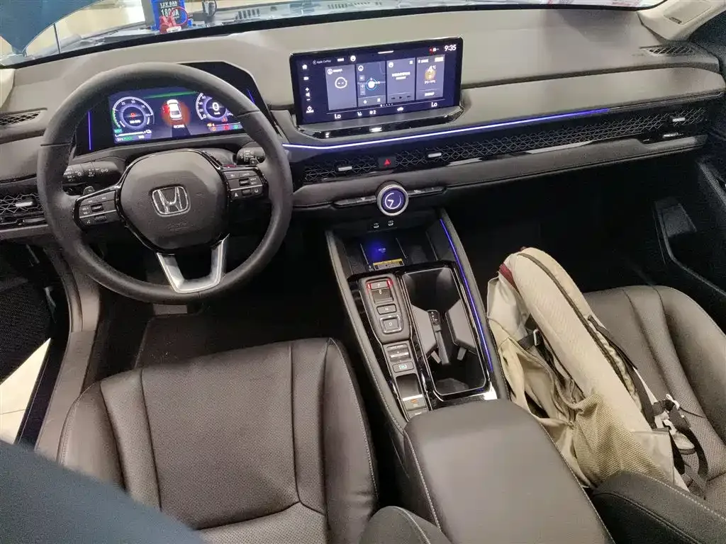 Honda Accord New Energy — фото 10