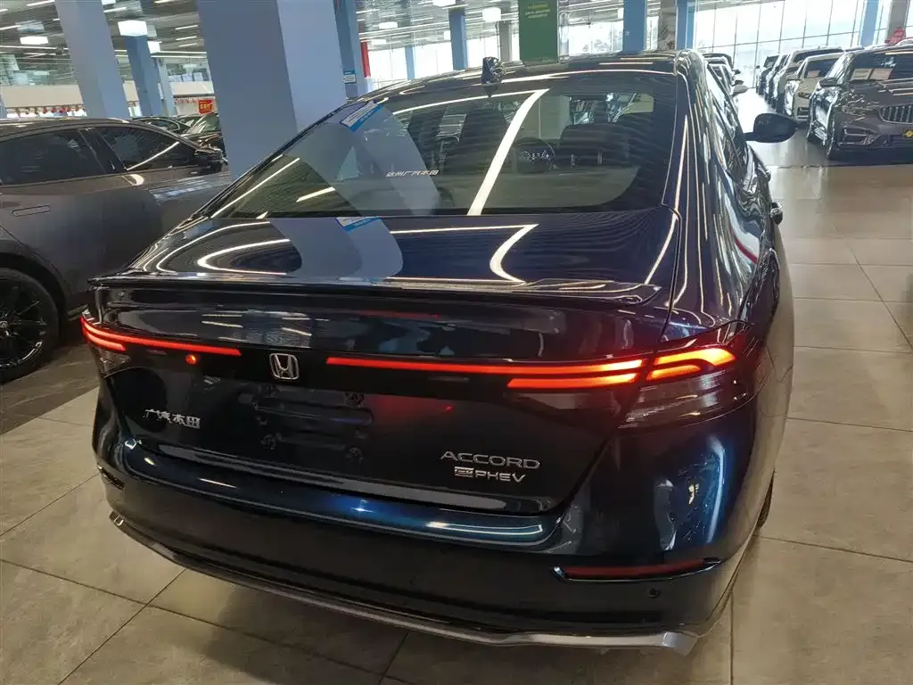 Honda Accord New Energy — фото 6