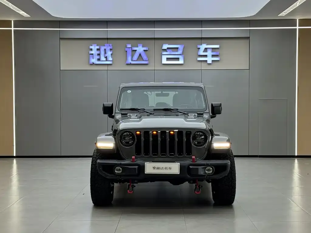 Jeep Wrangler — фото 2