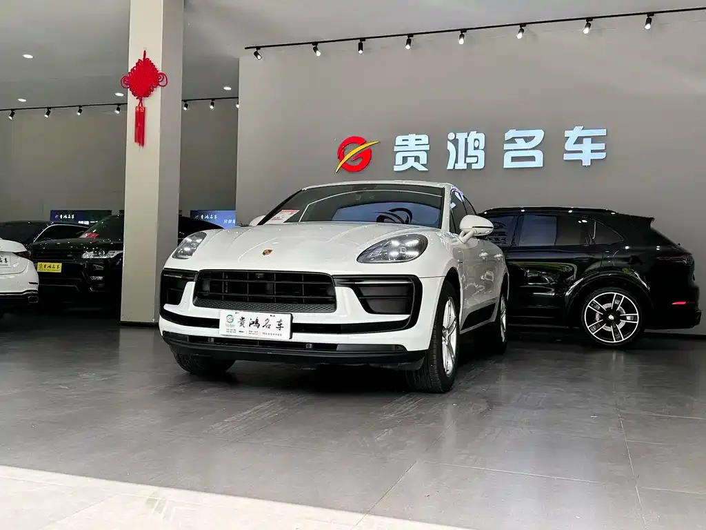 Porsche Macan — фото 1