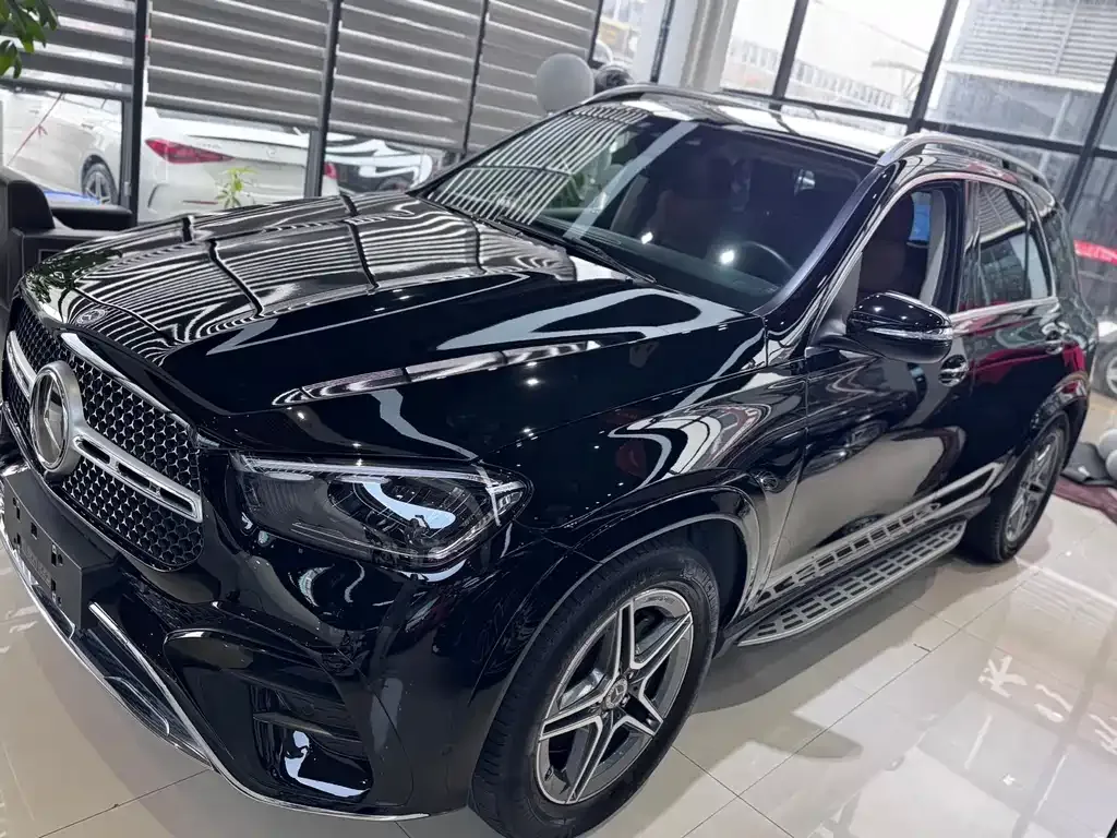 Mercedes-Benz GLE — фото 1