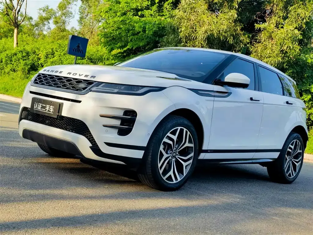 Land Rover Evoque — фото 1
