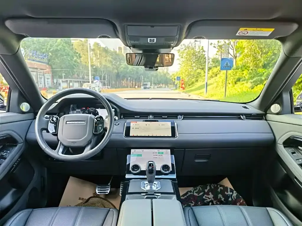 Land Rover Evoque — фото 8