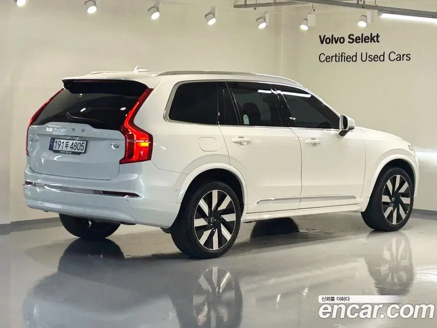Volvo XC90 — фото 2