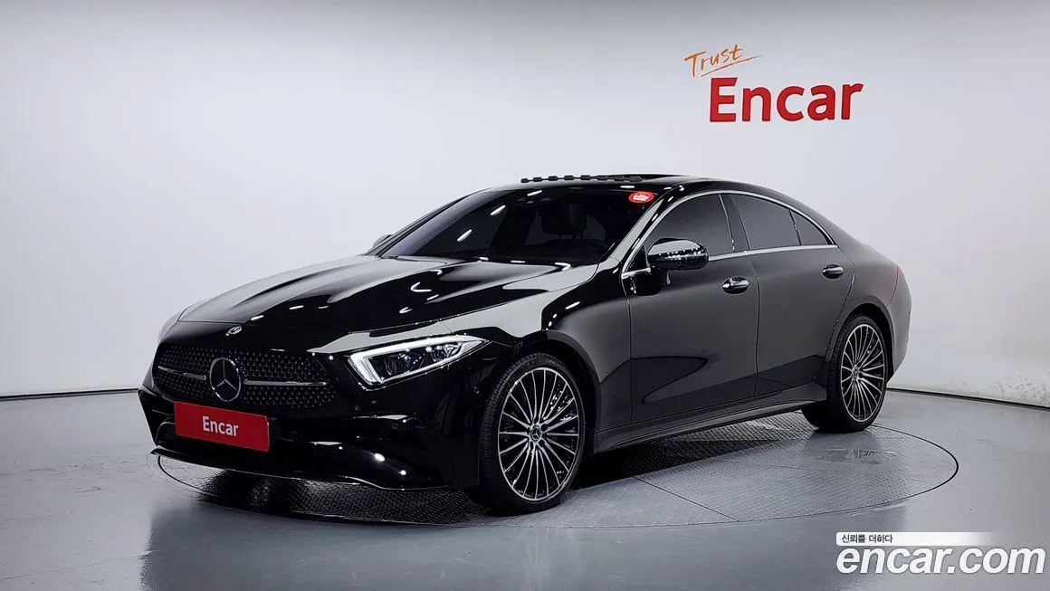 Mercedes-Benz CLS-Class — фото 1