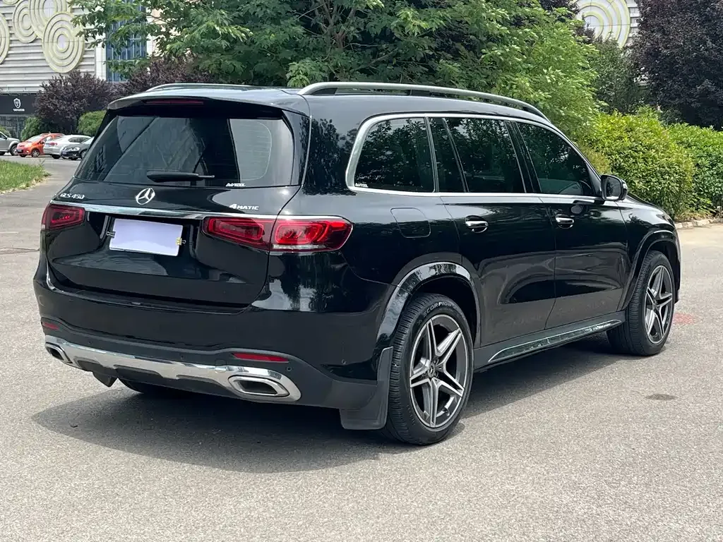 Mercedes-Benz GLS — фото 6