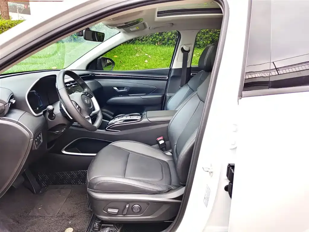 Hyundai Tucson — фото 9