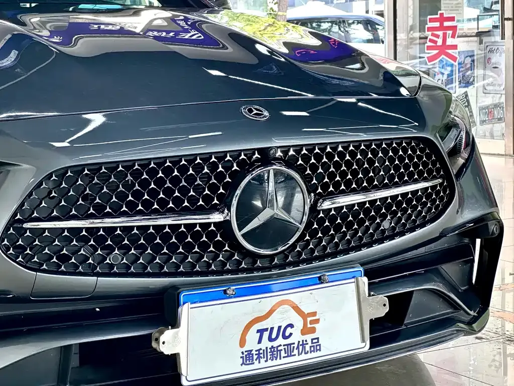 Mercedes-Benz CLS — фото 4