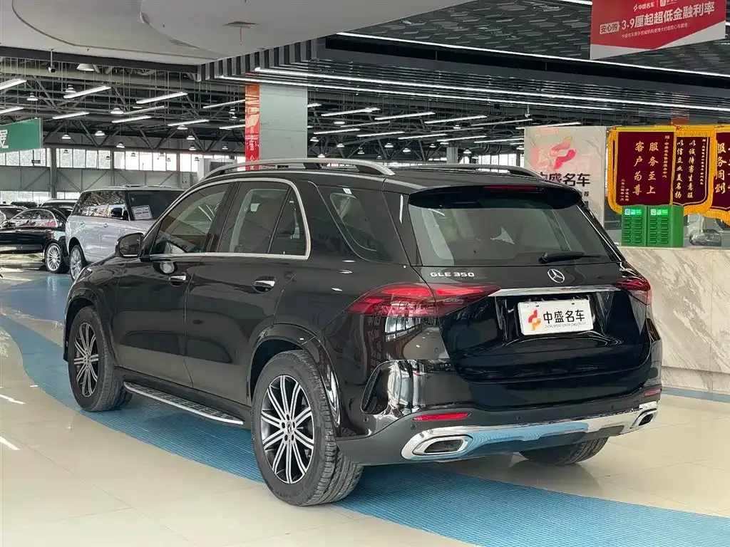Mercedes-Benz GLE — фото 7