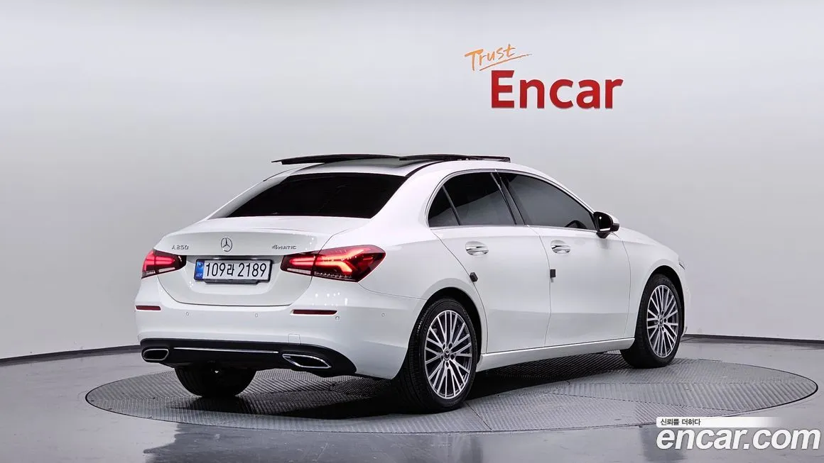 Mercedes-Benz A-Class — фото 2