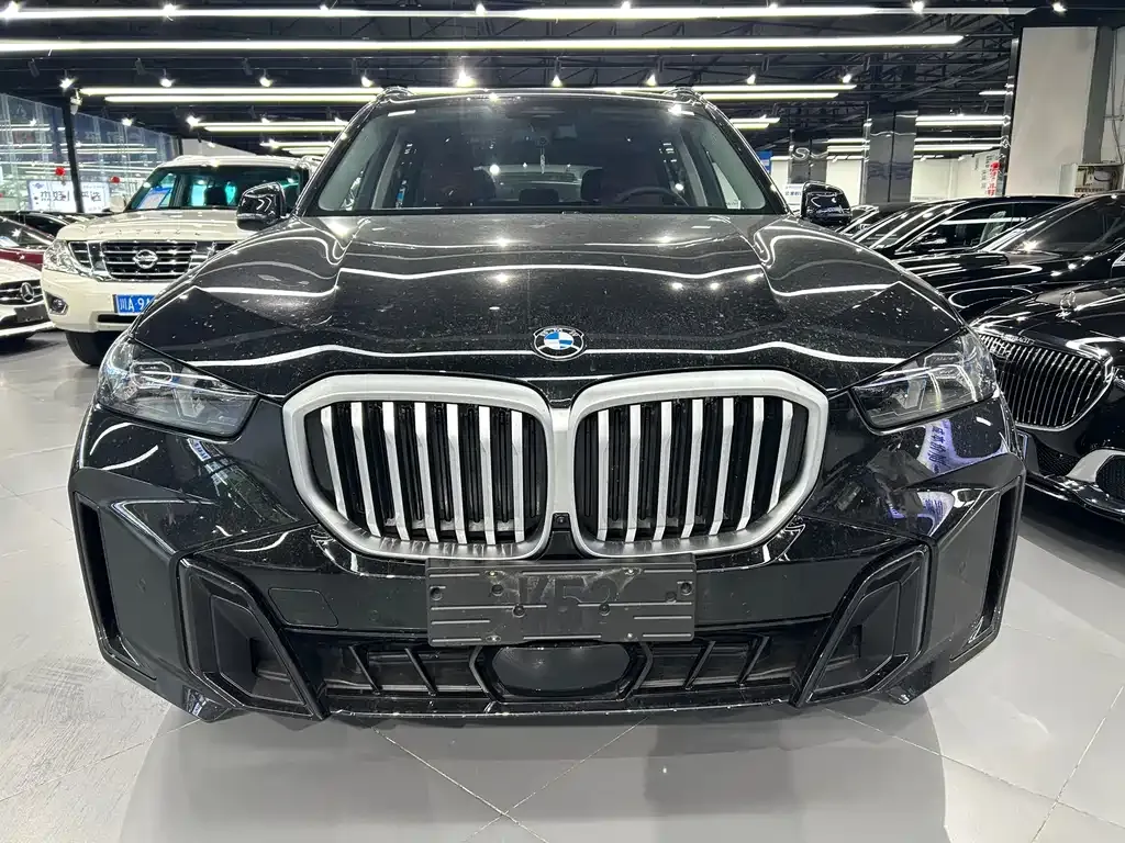 BMW X5 — фото 2