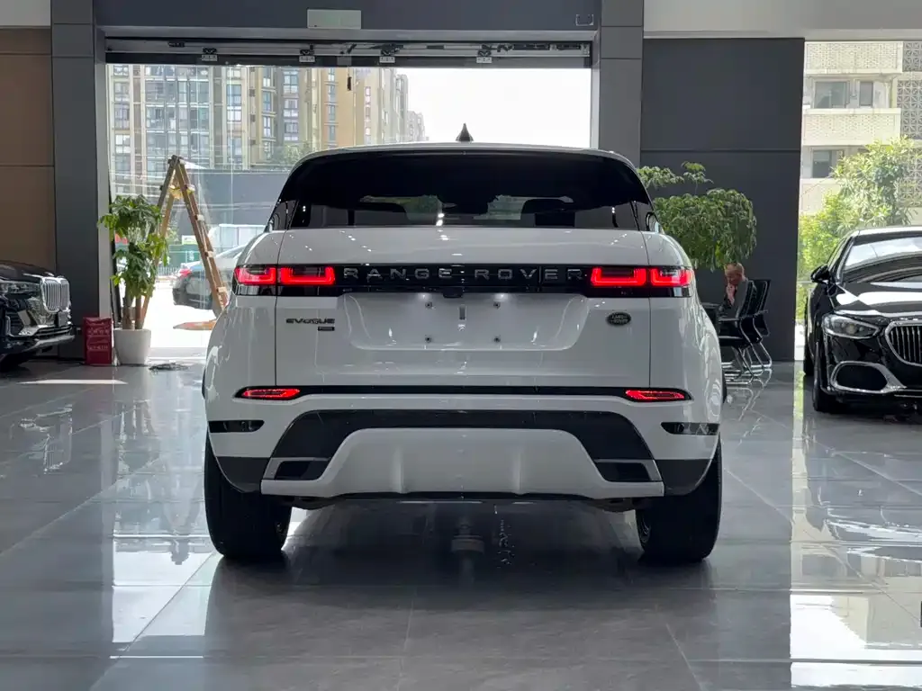 Land Rover Evoque — фото 3