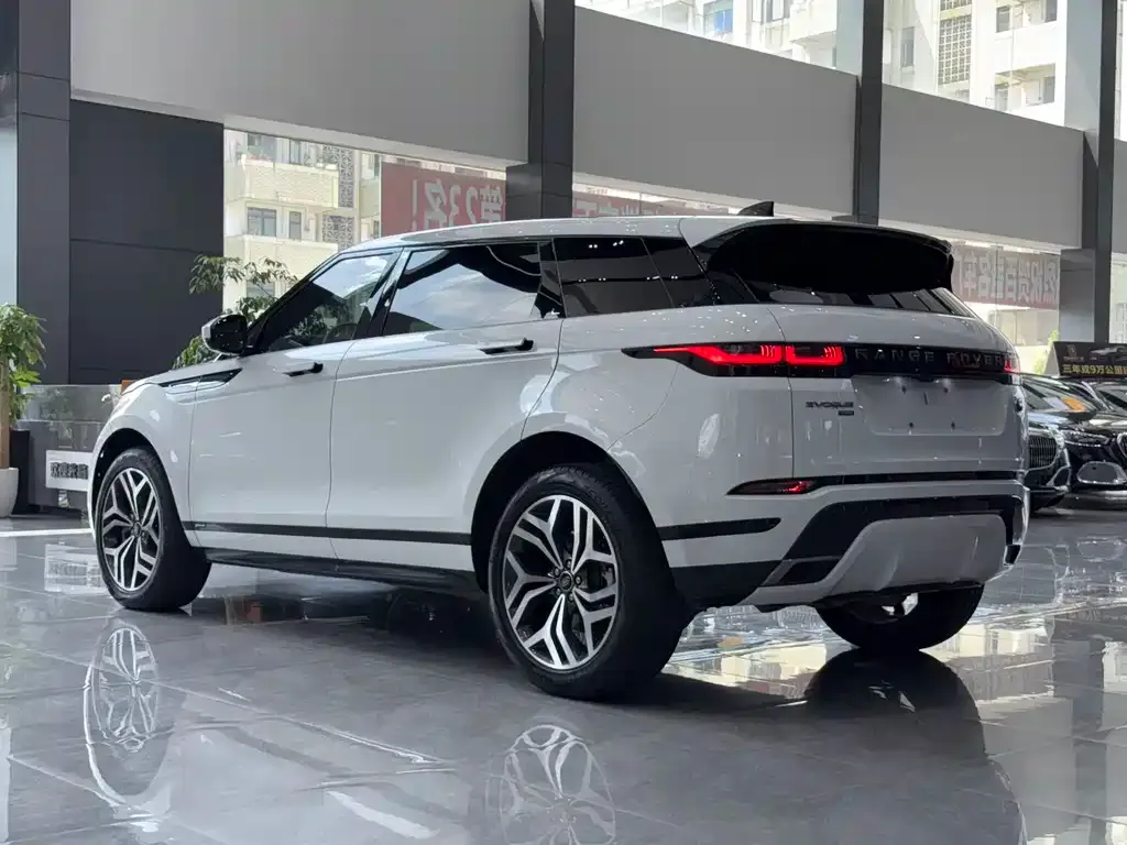 Land Rover Evoque — фото 4