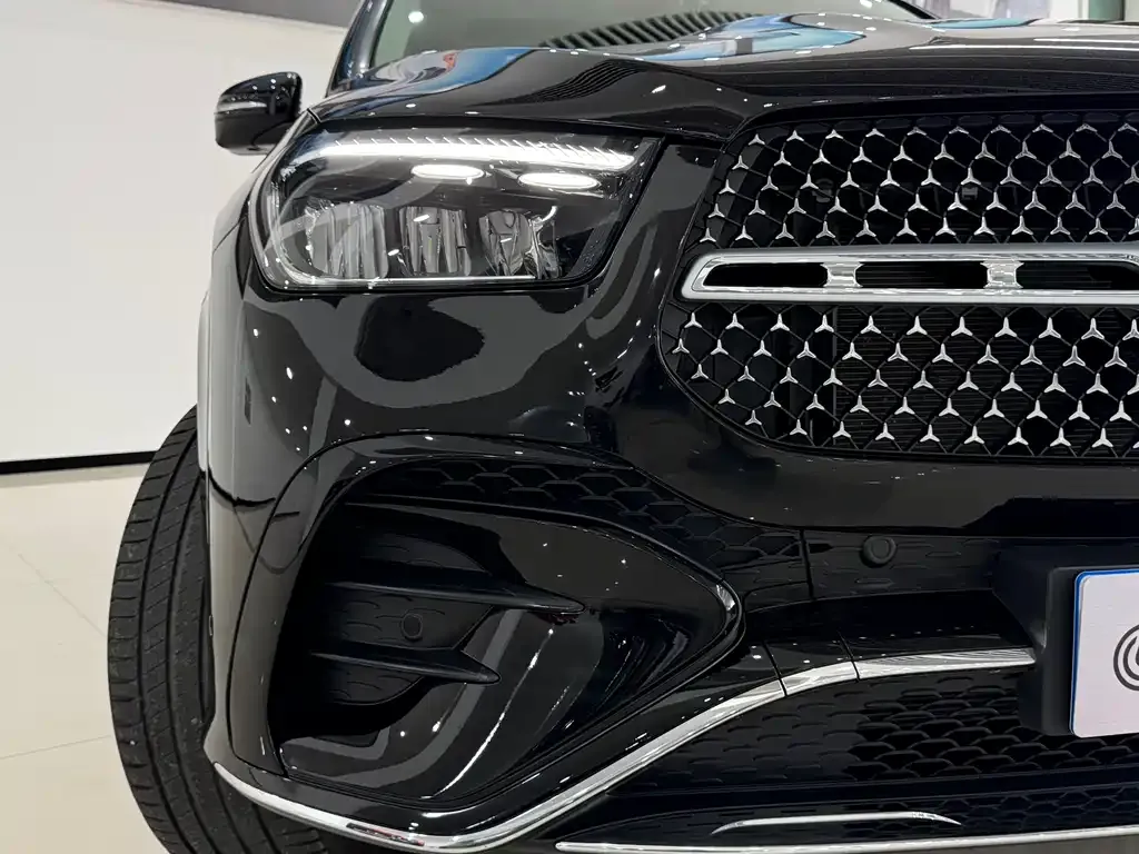 Mercedes-Benz GLE — фото 8