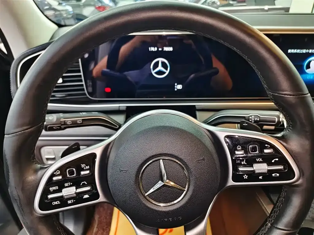 Mercedes-Benz GLE — фото 5