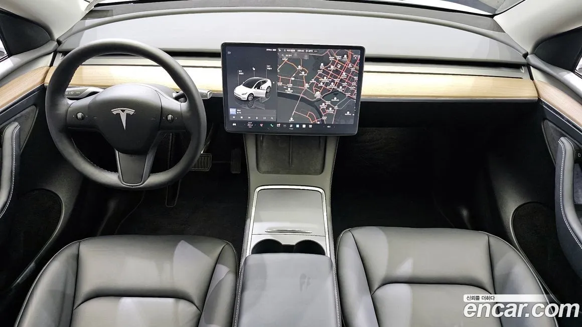 Tesla Model Y — фото 7
