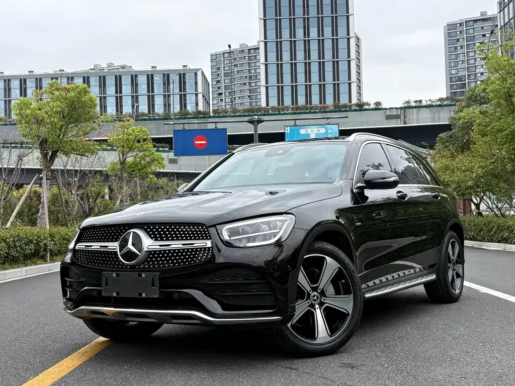 Mercedes-Benz GLC — фото 2