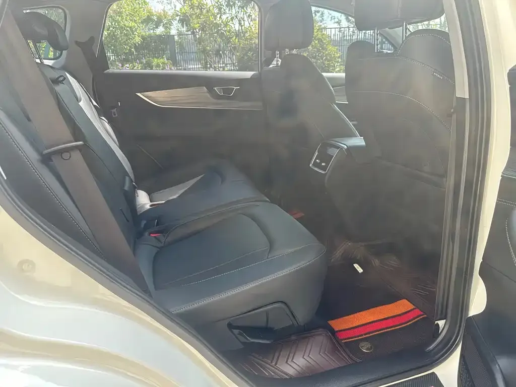 Chery Tiggo 8 PLUS — фото 9