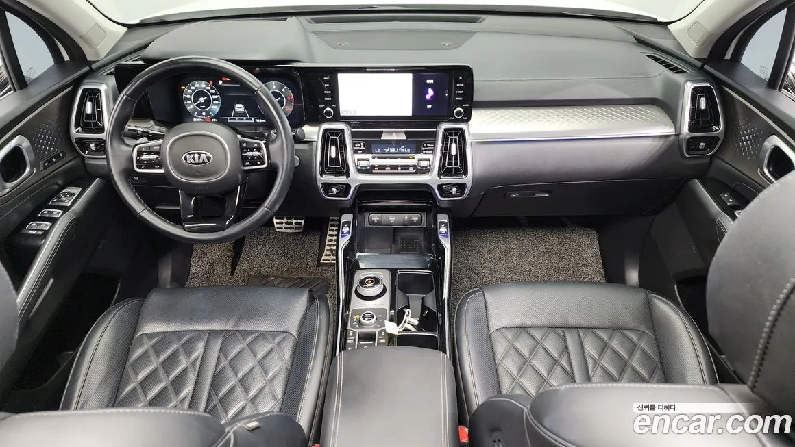 Kia Sorento — фото 7