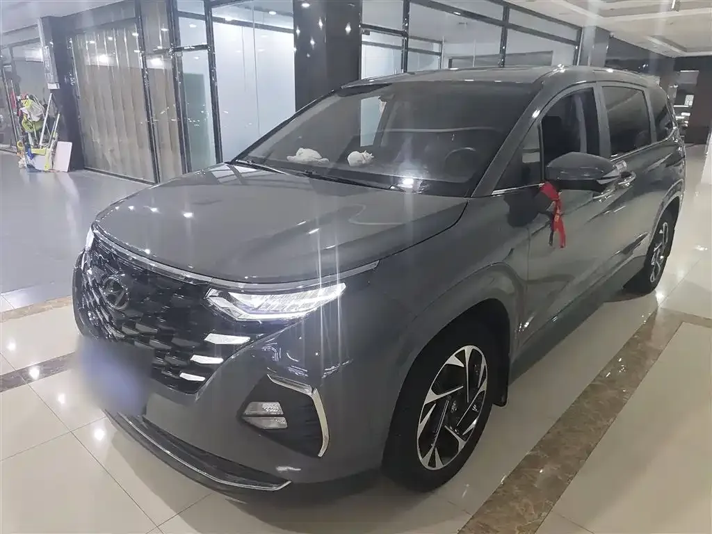 Hyundai Custo — фото 1