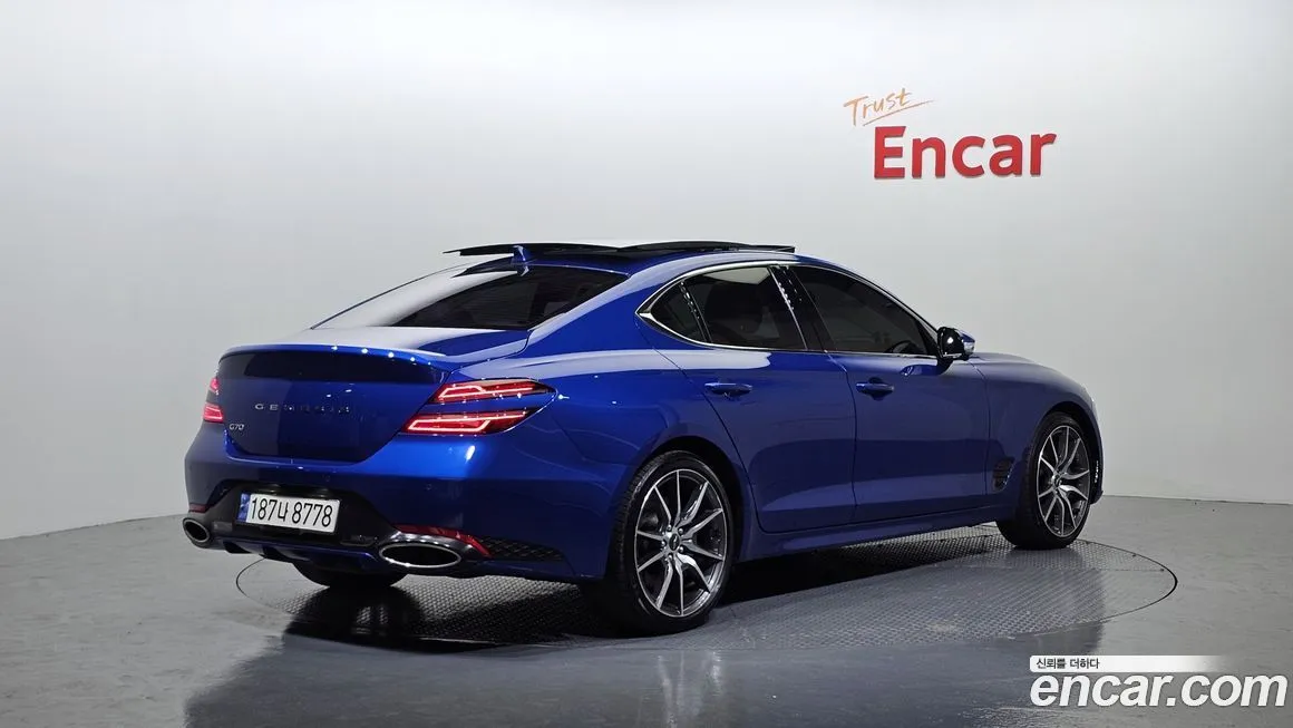 Genesis G70 — фото 2